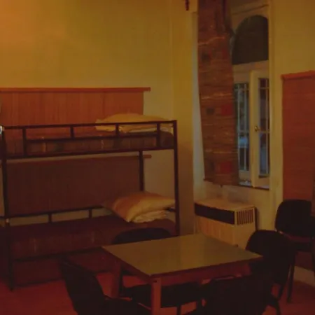 Hostel Season